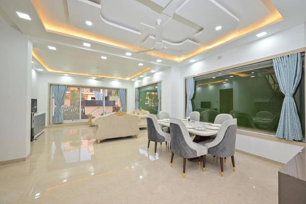 Royal Paradise Villa Lonavala Eksteriør billede
