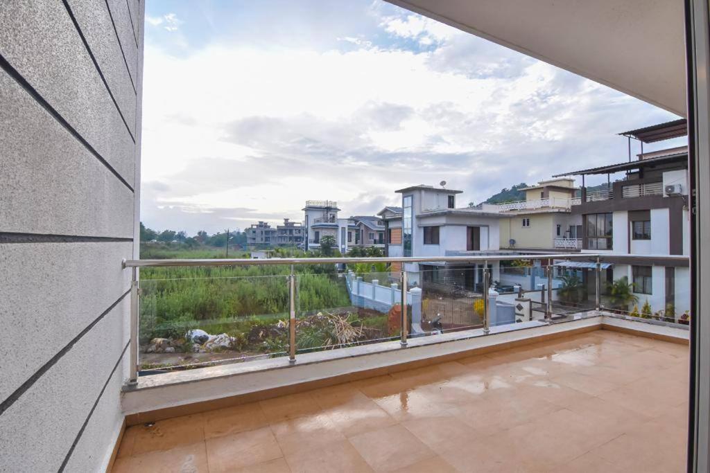 Royal Paradise Villa Lonavala Eksteriør billede